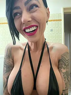 1HelenRose's Webcam Show