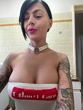 1HelenRosen Webbikameraesitys