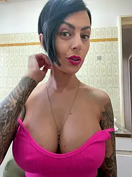 1HelenRose's Webcam Show