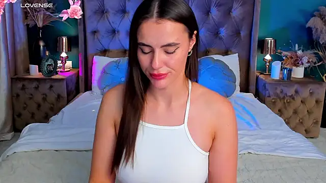 دردشة LunaKale الجنسية المباشرة