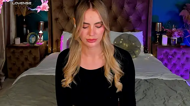 LunaKale Chat XXX in diretta