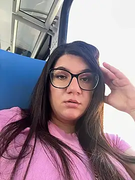 צ'אט XXX בשידור חי של Rubina_121212