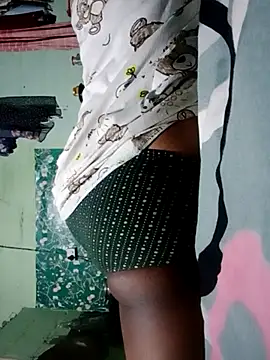 cutiepari's Live Chat Room