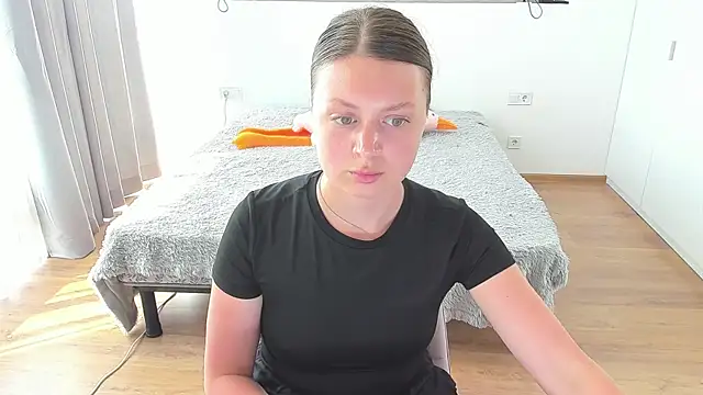 Kitkatvel Live XXX-chat