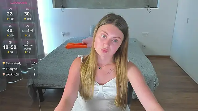 Chat +18 de Kitkatvel ao vivo