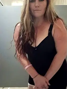 Luciouslesha's Webcam Show