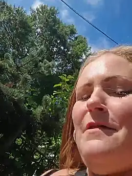 Luciouslesha Show Webcam