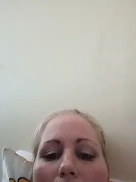 Luciouslesha's Webcam Show