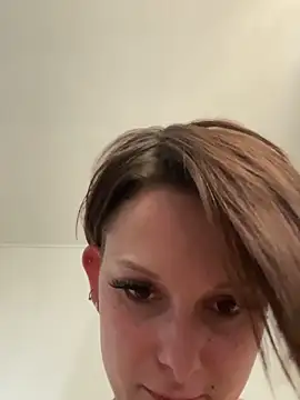 Quenn667n Webbikameraesitys