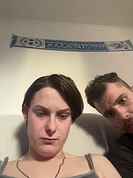 Quenn667 Webcam show