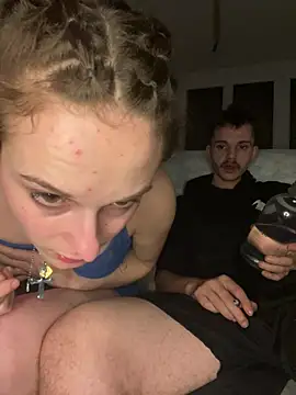 Pokazy przed kamerką – Quenn667