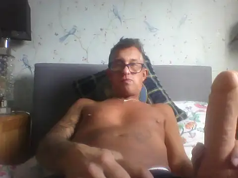 EngagingBench23 Show in webcam