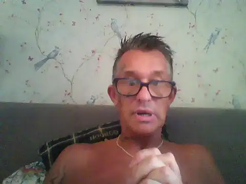 EngagingBench23 webcam show