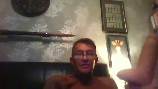 EngagingBench23's Webcam Show