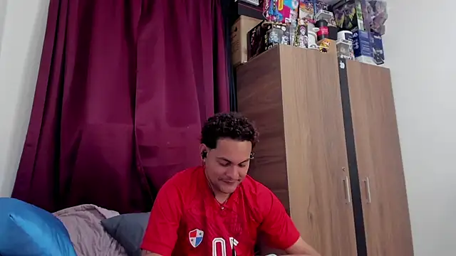 Damon_10 网络视讯表演