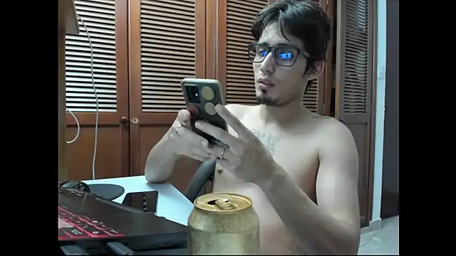 Pertunjukan Kamera Web SrIncognito666