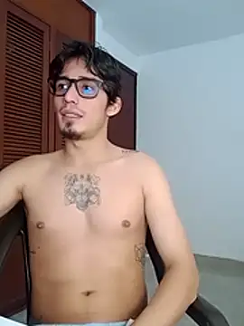 SrIncognito666 Show Webcam