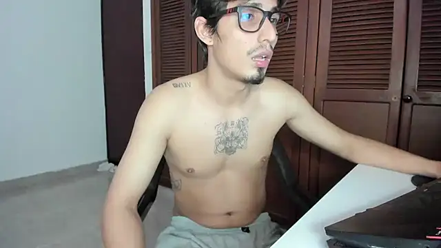 SrIncognito666 Show Webcam