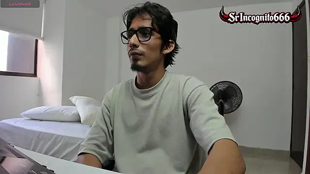 SrIncognito666 Webcamshow