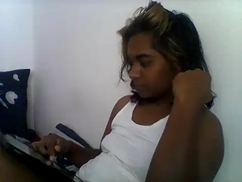 MiaReed667's Live Chat Room