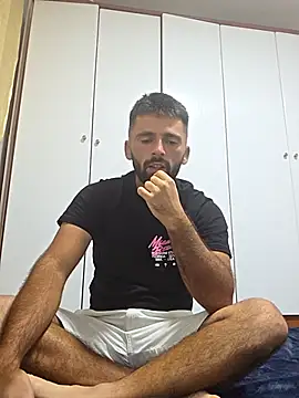 StraightSerb Webcamshow