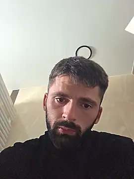 StraightSerb Webcamshow