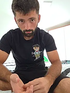 StraightSerb's Webcam Show