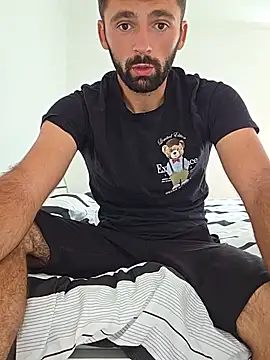 StraightSerb – webcam-show