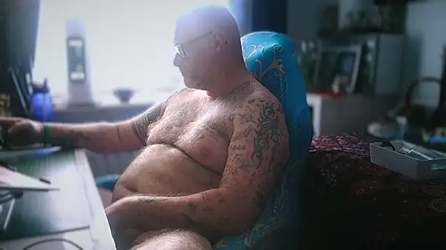 Show webcam de Tattooed_Dilf_01