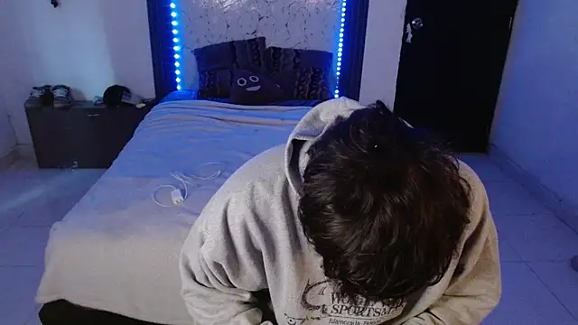 Mr_yisuzz Webcamshow