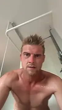 fiasko199412 Webcam-Show