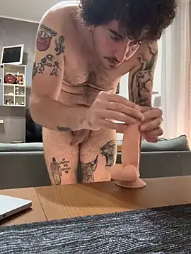 Int1mo Webcam show