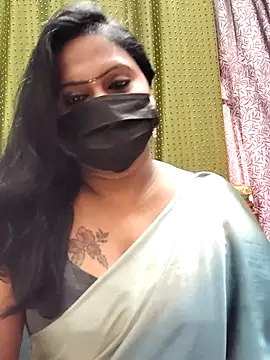Meera_mia's Webcam Show