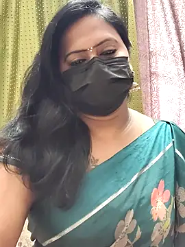 Meera_mia Live Chatraum