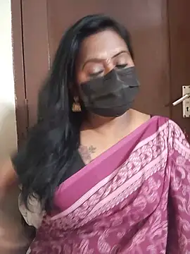 Meera_mia's Webcam Show