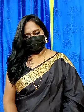 Meera_mia live XXX chat