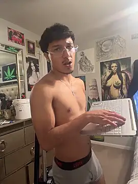 latino_switch Шоу с уебкамера