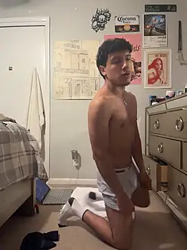 Вебкам-шоу latino_switch