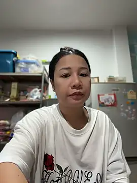 LINDA_HD Pertunjukan Webcam