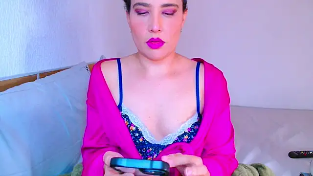lualand's Webcam Show