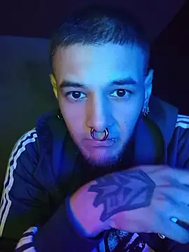Pokazy przed kamerką – Beasttyboy