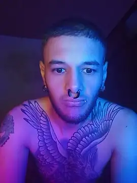 Beasttyboy Show in webcam