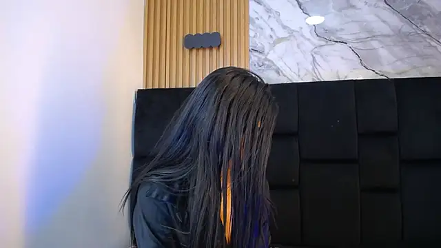 Chatroom XXX en direct de Shayla_Gray
