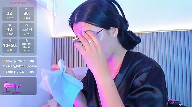 MilawinkのライブXXXチャット