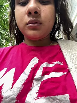 Yalina_ Show Webcam