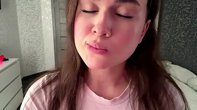 Pokazy przed kamerką – cuteshowy