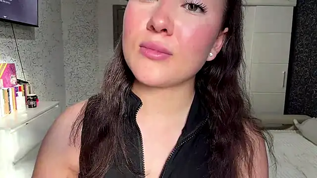 cuteshowyn Webbikameraesitys