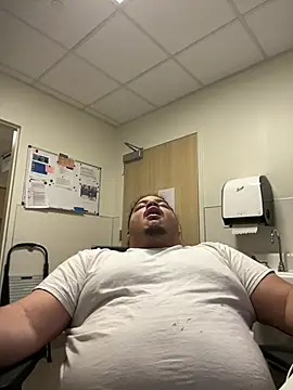 Tank97's Webcam Show