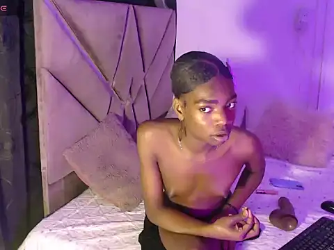 Keily_Tsx1 Show in webcam