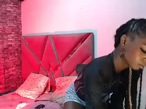 Keily_Tsx1 Show in webcam